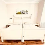 Thommen Apartment